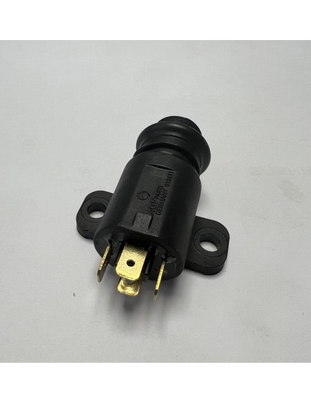 Senzor Tocator Claas 000010411, 000010411.2, 000010411.4, 000010411.5, 0000104112, 0000104114,0000104115, 010411, 010411.2, 0104 Senzor Tocator Claas 000010411, 000010411.2, 000010411.4, 000010411.5, 0000104112, 0000104114,0000104115, 010411, 010411.2, 0104