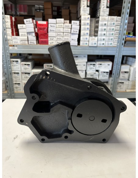 Pompa de Apa cu Fulie John Deere AR97712, R73606, R61353 Pompa de Apa cu Fulie John Deere AR97712, R73606, R61353