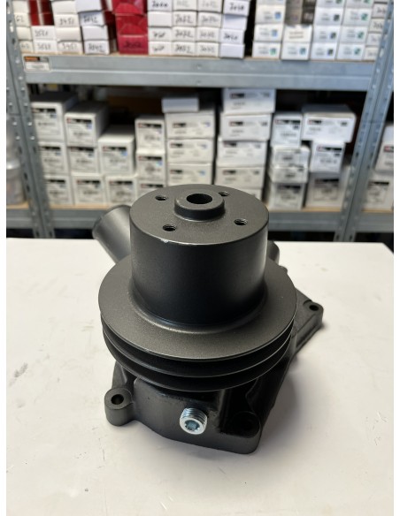 Pompa de Apa cu Fulie John Deere AR97712, R73606, R61353 Pompa de Apa cu Fulie John Deere AR97712, R73606, R61353