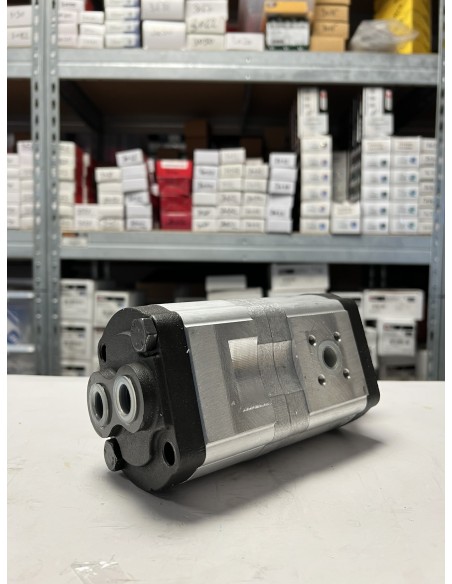 89880C91, 89880C1, 565/365, 30080, Bosch 0510565365, 0 510 565 365, 28/24, 22A11/8.2X803VIT 89880C91, 89880C1, 565/365, 30080, Bosch 0510565365, 0 510 565 365, 28/24, 22A11/8.2X803VIT