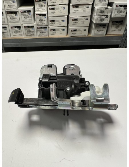 SEAT SKODA 5E0827505A, 5E0 827 505 A