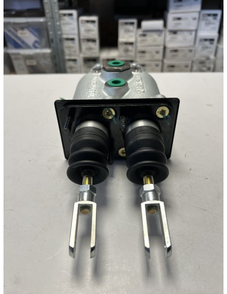 Pompa Frana Dubla Carlisle 84530032, 82037485, 82024410, 73671156, B1107