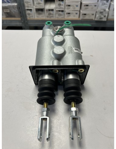 Brake Cylinder Carlisle 84530032, 82037485, 82024410, 73671156, B1107